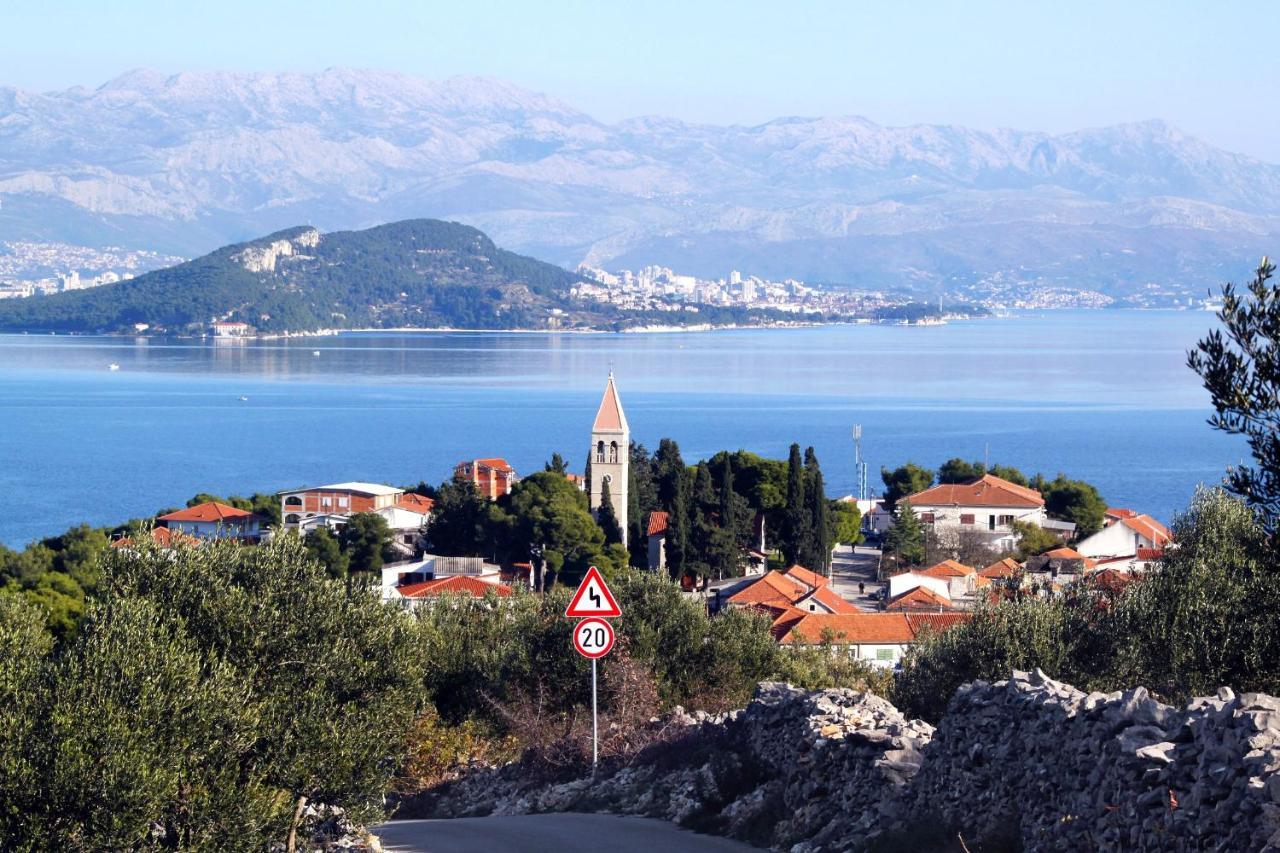 Apartments By The Sea Slatine, Ciovo - 11126 Luaran gambar