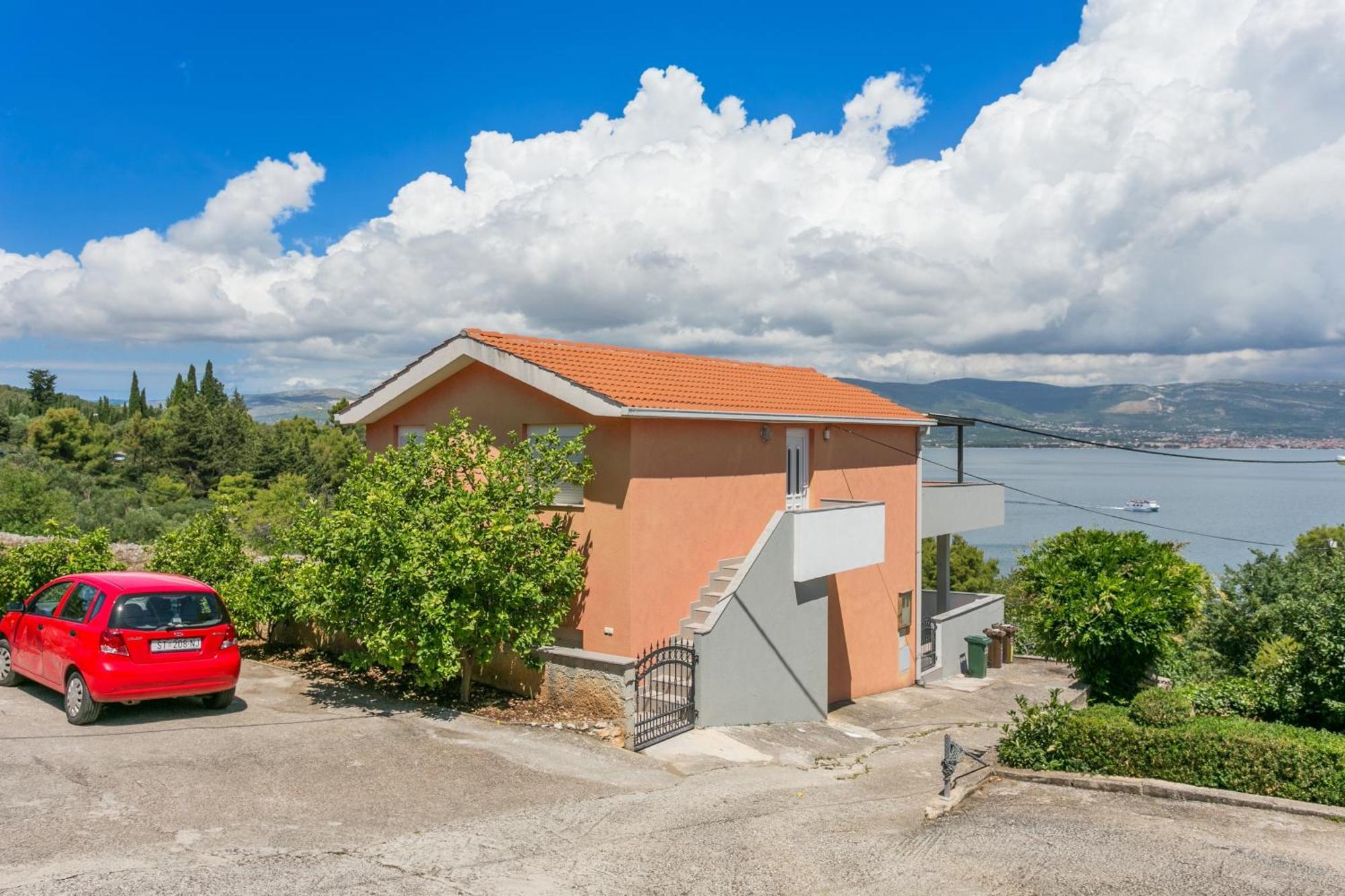 Apartments By The Sea Slatine, Ciovo - 11126 Luaran gambar